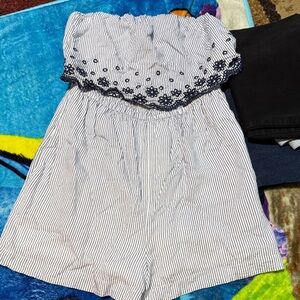 Jessica Simpson strapless Navy Embroidered  Romper small